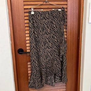 Animal Print wrap skirt in Caramel and Black color